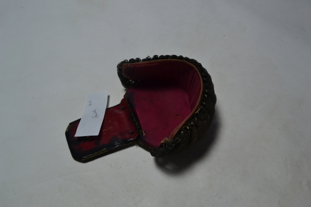 Discover our collection of 1840 volunteer officers epaulettes. Authentic, intricately designed, and rich in history. Shop now for your piece of military tradition.