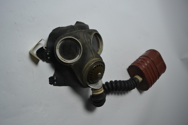 WW2 British General Service Gas Mask, Dated 1941