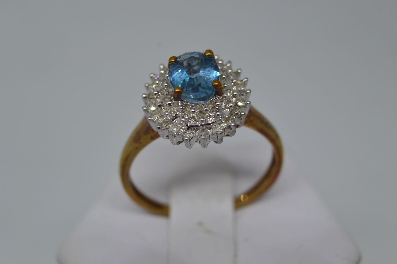 9ct Gold Blue Topaz And Diamond Set Dress Ring