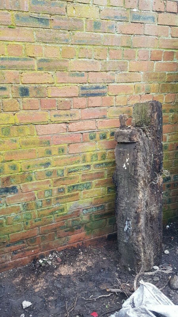 Large 17th C. Oak Beam